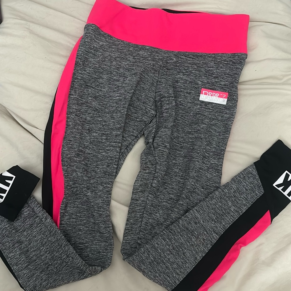 Pink & gray Pink Victoria Secret athletic leggings w/ matching top. Extra Small